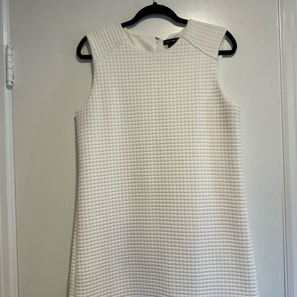 Willi Smith. Large. White Quilted.  Small Square check pattern. Sleeveless Dress - Picture 8 of 16